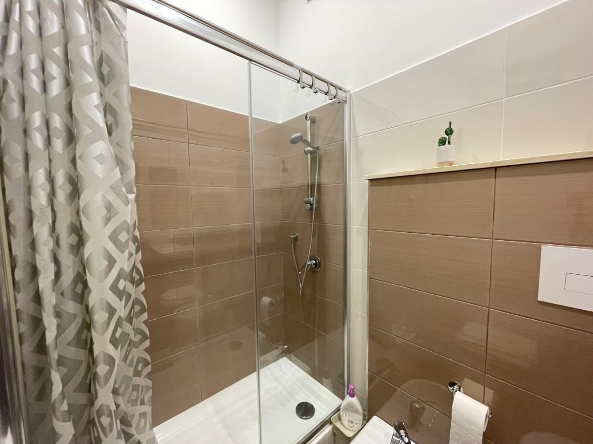 La Finestra Sul Corso Apartman Nápoly Kültér fotó